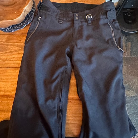 Roxy Women 10K Snow Pants - Picture 3 of 6